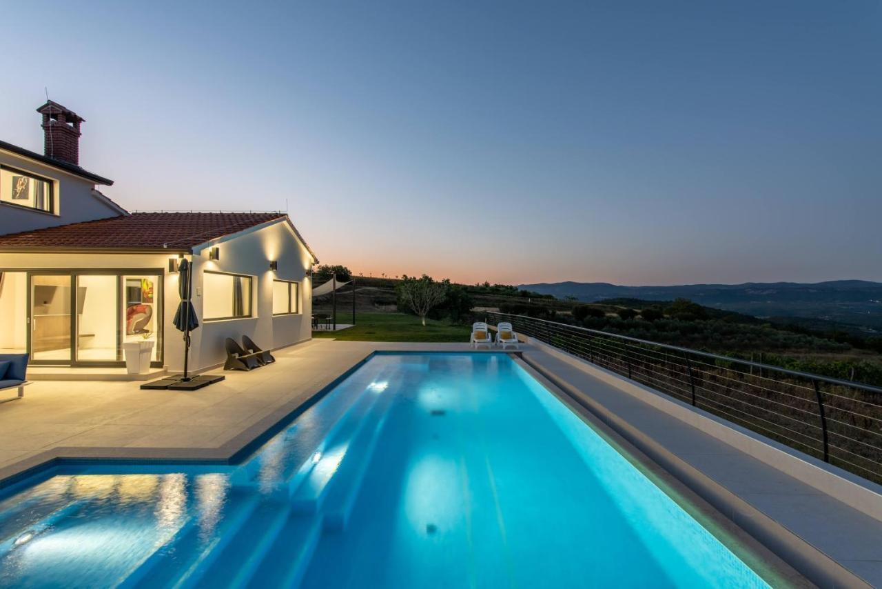 Villa Panorama Buzet Exterior photo