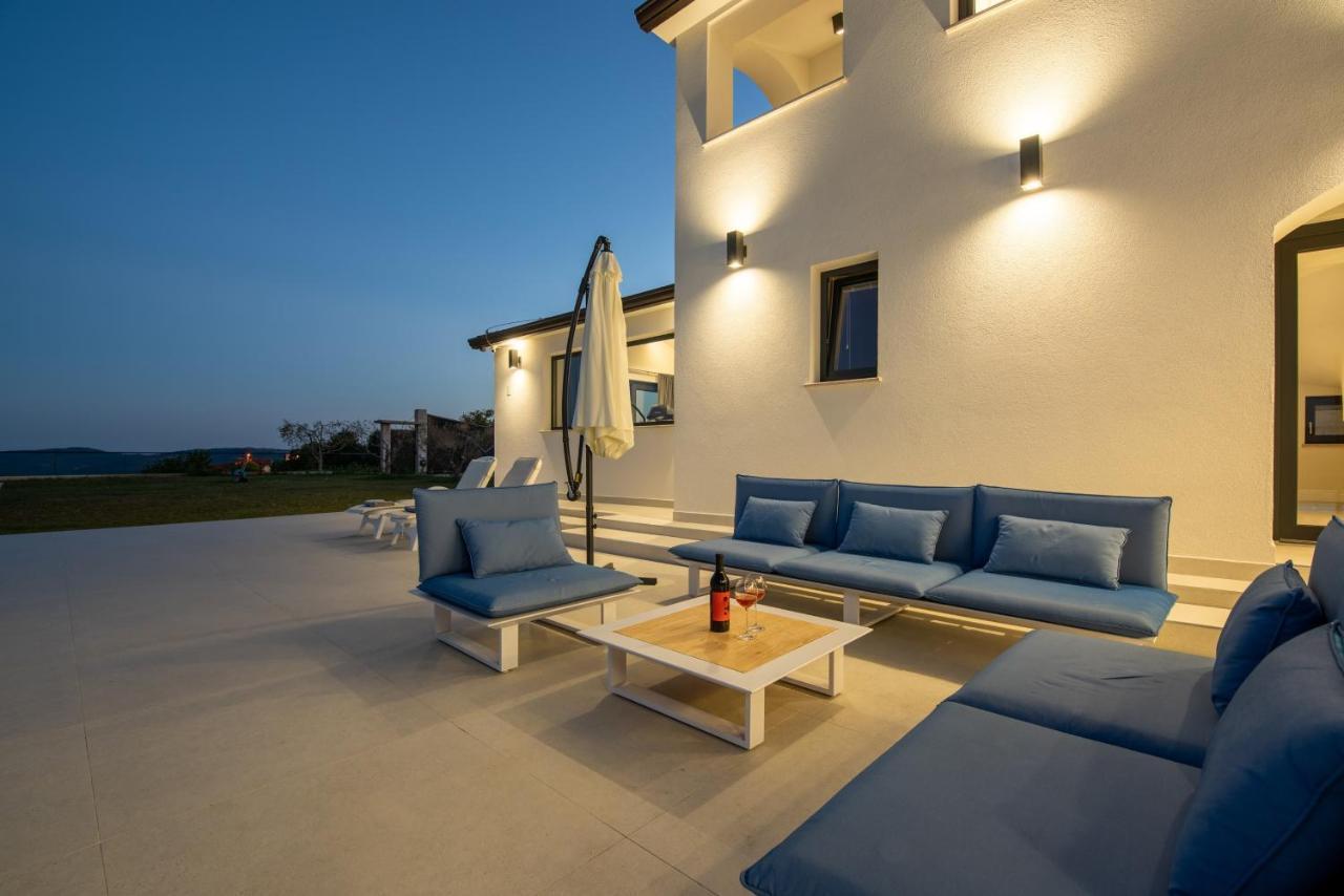 Villa Panorama Buzet Exterior photo